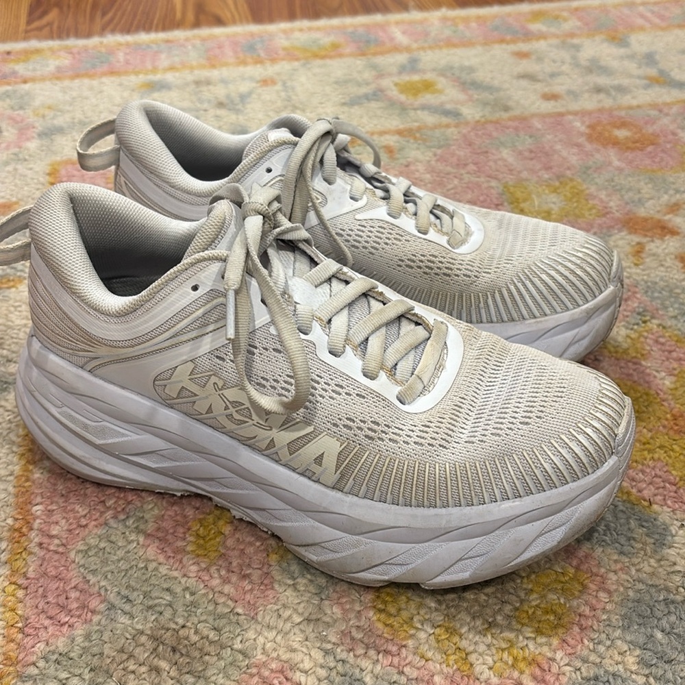 Women’s Hoka Bondi 7 Size 5.5